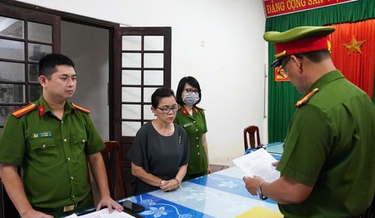 Khởi tố chủ cơ sở sản xuất cà phê giả ở Huế