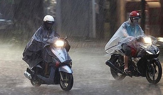 Kon Tum động đất 3.8 độ giữa mưa dông mạnh