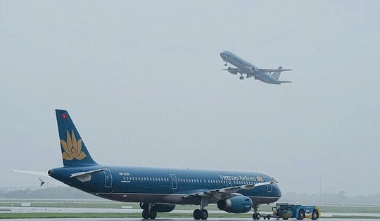 Hàng không 'trực chiến' ứng phó bão số 1