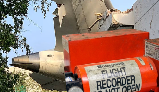 Thảm hoạ hàng không khiến gần 300 người chết: Đã tìm thấy hộp đen, không khí hỗn loạn vẫn bao trùm