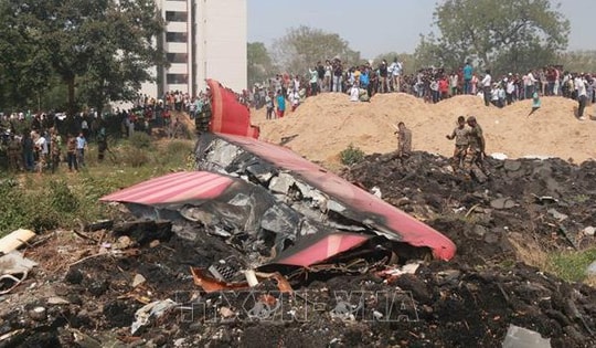 Vụ rơi máy bay tại Ấn Độ: Gia đình nạn nhân được kêu gọi cung cấp mẫu xét nghiệm ADN