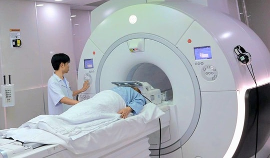 Bệnh viện HNĐK Nghệ An vận hành hệ thống MRI 3.0 Tesla tích hợp AI