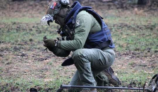 Ukraine sản xuất mìn chống bộ binh in 3D tự chế thách thức phòng tuyến Nga