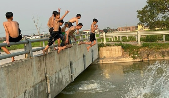 Ám ảnh đuối nước