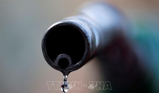 Căng thẳng Israel - Iran: Giá dầu thế giới tăng khoảng 13% trong tuần qua