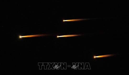 Iran tiến hành đợt phóng tên lửa thứ 5 nhằm vào Israel