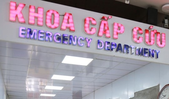 Thiếu niên 16 tuổi cấp cứu với vùng kín đau đớn dữ dội