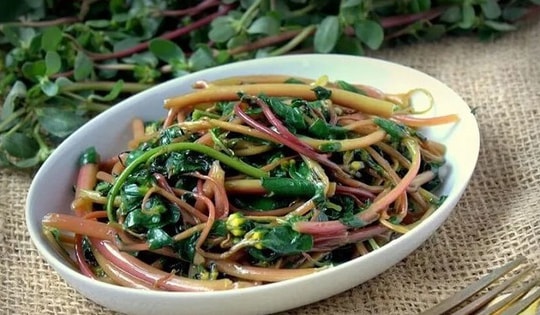 Bất ngờ loại rau mùa hè tốt cho người bị tiểu buốt, ổn định đường huyết, người Việt nên ăn để kéo dài tuổi thọ