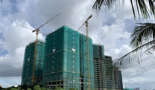 Giá chung cư ngang ngửa giá liền kề, biệt thự