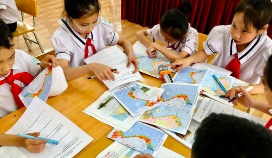 Những môn học sẽ chỉnh sửa sách giáo khoa sau sáp nhập