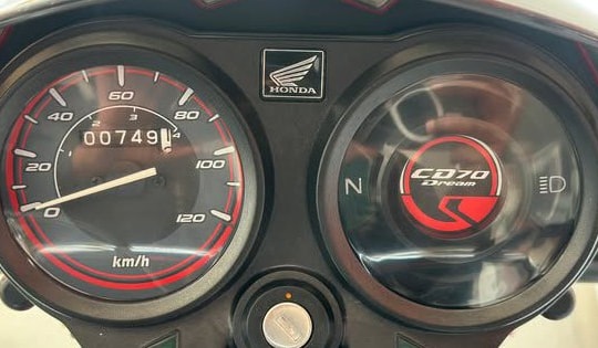 Xe máy 70cc của Honda giá 13,9 triệu đồng đẹp cổ điển, rẻ hơn cả xe số Wave Alpha, Yamaha Exciter