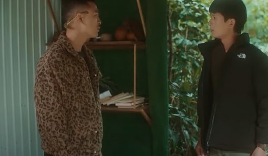 'Mặt trời lạnh' mới nhất (tập 7): Quản gia Chương lén giúp Mai Ly vào nhà đại gia, Tuấn Trần giả làm bạn tốt của Sơn Dương