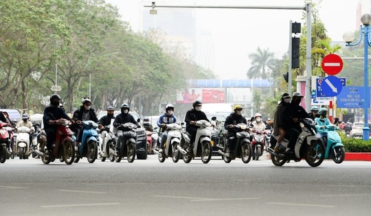 Miền Bắc giảm nhiệt, miền Trung nắng nóng gay gắt