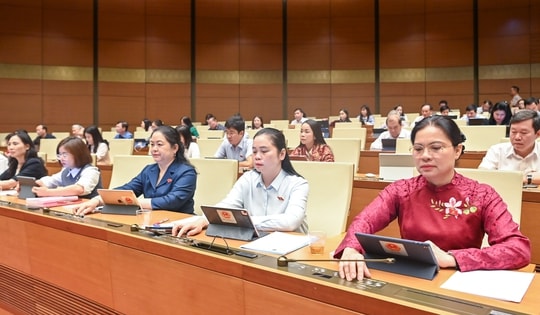 Chính thức 'siết' quảng cáo với người nổi tiếng từ 2026