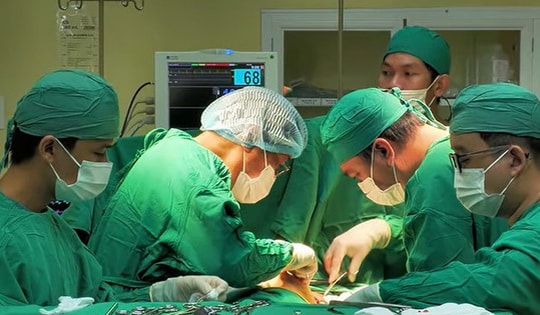 Người phụ nữ 60 tuổi phát hiện ung thư vú từ dấu hiệu nhiều người Việt bỏ qua