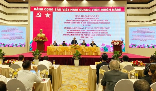 ‘Nghị quyết sửa đổi Hiến pháp được chuẩn bị công phu, nghiêm túc, phản ánh sâu sắc ý chí, nguyện vọng của nhân dân’