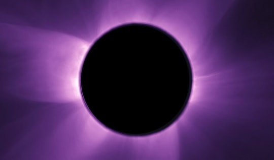 Chặn ánh sáng Mặt Trời để thiết lập nhật thực nhân tạo