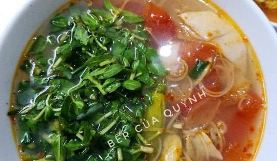 Loại rau mọc hoang lại là 'trợ thủ' thầm lặng hỗ trợ ngừa ung thư gan, giúp lợi mật, tiêu viêm