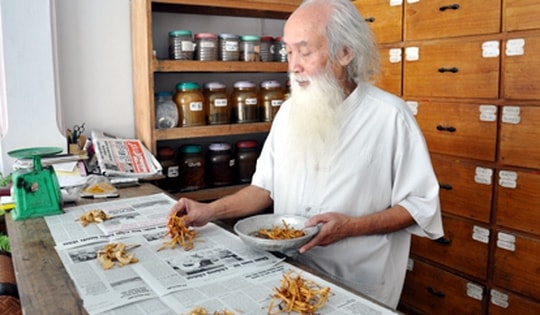 Bộ Y tế quy định thẩm quyển của chính quyền địa phương 2 cấp lĩnh vực y, dược cổ truyền