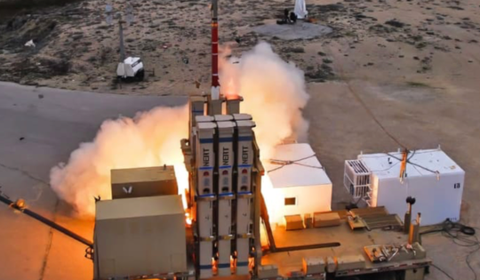 Israel cạn tên lửa phòng thủ sau 5 ngày giao tranh với Iran?