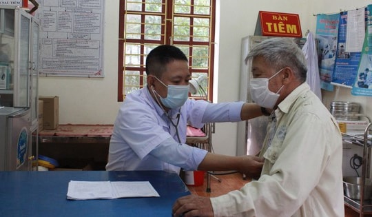 Ninh Bình: Y tế cơ sở là 'người gác cổng' sức khỏe cho nhân dân