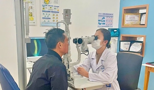 Cảnh báo: Phải nhập viện cấp cứu vì keo 502 bắn vào cả 2 mắt