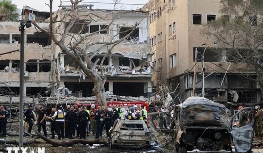 Lên phương án sơ tán an toàn người Việt Nam tại Israel, Iran