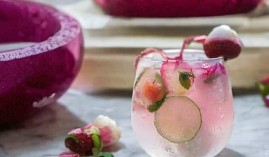 Thức uống đặc biệt giúp dưỡng da và bổ máu: Làm cực dễ với hương vị khiến các cô gái "đổ gục"