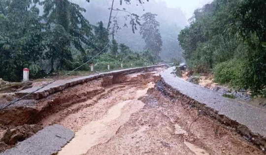 Hình ảnh hiện trường một số địa điểm sạt sở do mưa lớn kéo dài ở Bắc Kạn