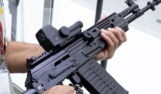 Súng trường AK-308 của Nga dùng đạn chuẩn NATO
