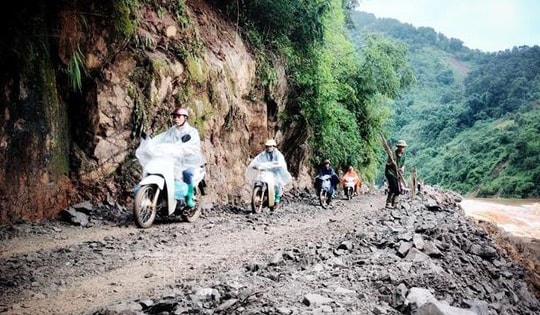 Bộ Nông nghiệp và Môi trường đề nghị các địa phương giám sát chặt chẽ diễn biến mưa lớn