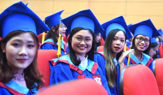 Danh sách các trường đại học tuyển ngành Y khoa có xét tuyển tổ hợp tiếng Anh