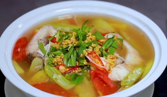 Mỗi lần nêm canh thêm một nắm rau này, hệ miễn dịch được 'kích hoạt' tối đa