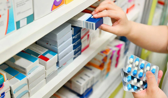 Bộ Y tế bãi bỏ 17 thủ tục hành chính về đăng ký lưu hành thuốc, nguyên liệu làm thuốc