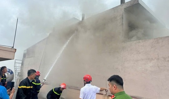 Hé lộ nguyên nhân nam thanh niên tử vong trong quán karaoke bị cháy