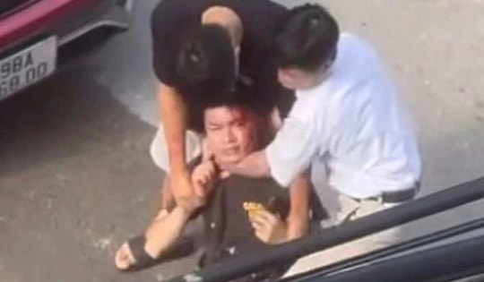 Thông tin mới nhất vụ thanh niên bị đánh chảy máu đầu sau va chạm giao thông