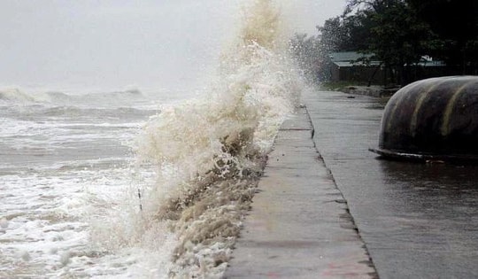 Sẵn sàng lực lượng, phương tiện cứu hộ ứng phó với áp thấp nhiệt đới