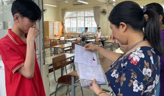 Những điều quan trọng khi làm thủ tục dự thi tốt nghiệp THPT 2025