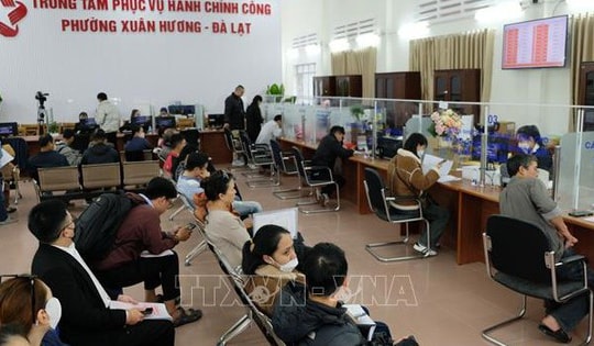 Nghiêm cấm tổ chức liên hoan, chúc mừng nhận chức, lên chức liên quan đến sắp xếp, hợp nhất đơn vị hành chính