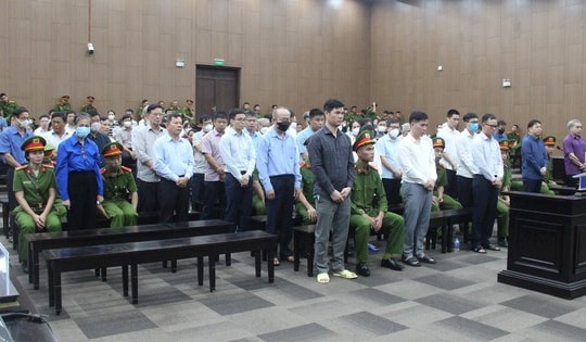 Cựu Bí thư Vĩnh Phúc Hoàng Thị Thuý Lan khai gì về những lần nhận hối lộ từ Hậu 'Pháo'?