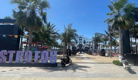 Đang điều tra vụ 2 nhân viên tử vong tại bể bơi trong quán bar