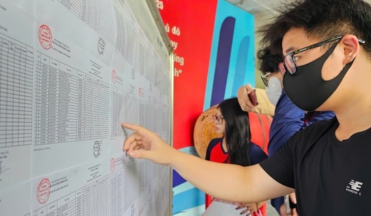 Hơn 1,16 triệu thí sinh hồi hộp làm thủ tục dự thi tốt nghiệp THPT 2025