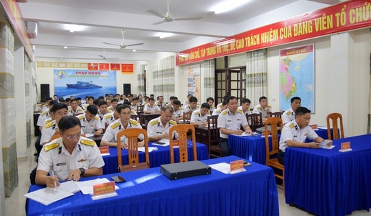 Vùng 4 Hải quân phát động phong trào 'Bình dân học vụ số'