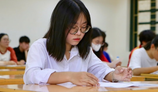 Ngữ văn mở màn kỳ thi tốt nghiệp THPT 2025 đặc biệt