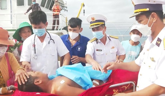 Hải quân Việt Nam ứng cứu gần 1.500 người gặp nạn từ năm 2020 đến nay