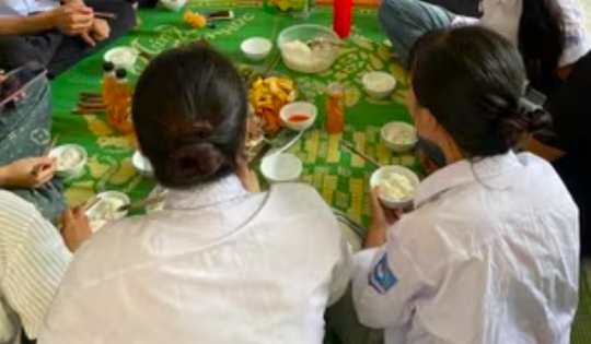 Tiếp sức mùa thi: Ấm áp những bữa cơm 0 đồng, phòng nghỉ miễn phí cho sĩ tử 2K7