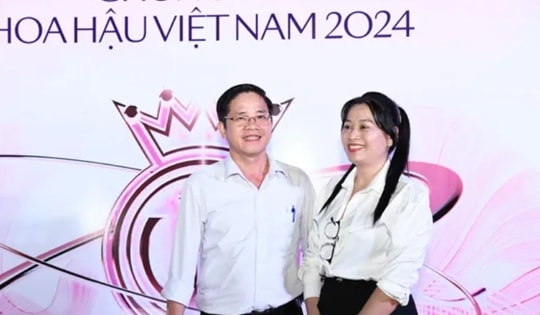 Bố mẹ Hoa hậu Thanh Thủy đến Huế chứng kiến khoảnh khắc khép lại nhiệm kỳ đáng nhớ của con gái