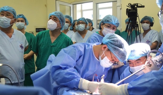 Phương pháp phẫu thuật bệnh lý tử cung không để lại sẹo, bệnh nhân ra viện sau 48h