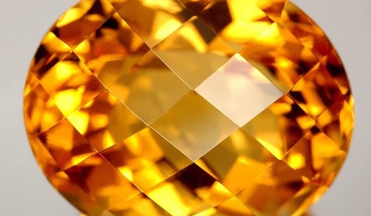 Những đá phong thủy nào nên đặt trong phòng ngủ để giúp ngủ ngon và cải thiện sức khỏe