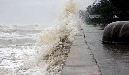 Chuyên gia lý giải về những bất thường của mùa mưa bão năm nay